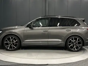 Touareg R-Line 4Motion Black Style 22Zoll PANORA