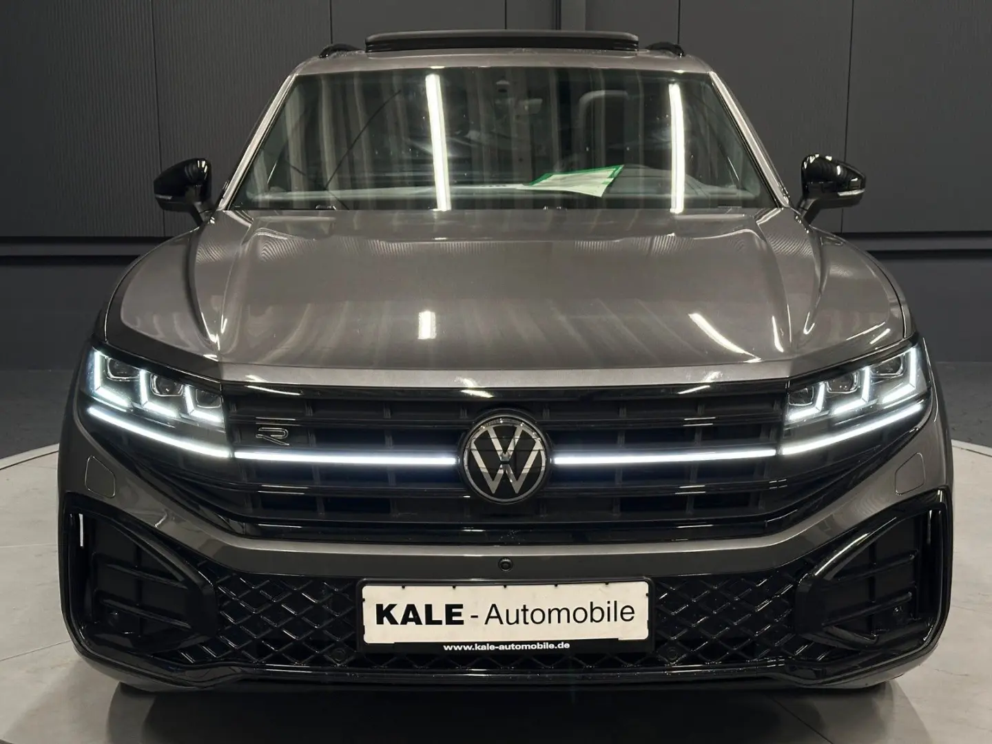 Touareg R-Line 4Motion Black Style 22Zoll PANORA