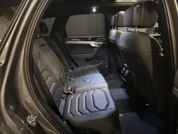 Touareg R-Line 4Motion Black Style 22Zoll PANORA