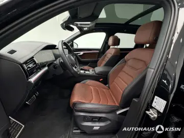 Touareg 3.0 TDI 4M R-Line  AHK HUD PANO LUFTFED.