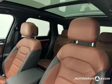 Touareg 3.0 TDI 4M R-Line  AHK HUD PANO LUFTFED.