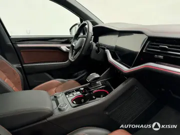 Touareg 3.0 TDI 4M R-Line  AHK HUD PANO LUFTFED.