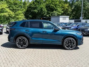 Tiguan 2.0 TDI DSG 4M R-Line  AHK 360 HUD HK