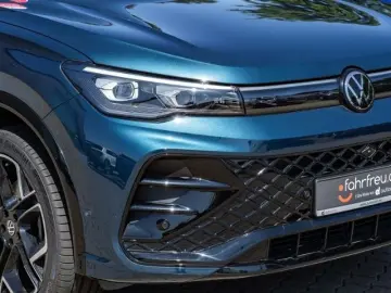 Tiguan 2.0 TDI DSG 4M R-Line  AHK 360 HUD HK