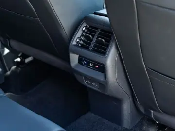 Tiguan 2.0 TDI DSG 4M R-Line  AHK 360 HUD HK