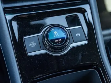 Tiguan 2.0 TDI DSG 4M R-Line  AHK 360 HUD HK