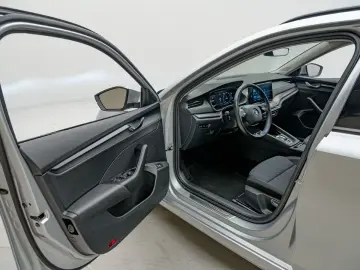 Octavia Combi 1.4 TSI iV Ambition APP NAV LED