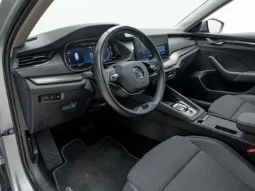 Octavia Combi 1.4 TSI iV Ambition APP NAV LED
