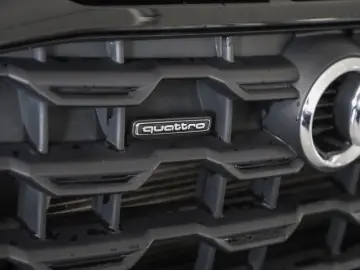 Q2 35 TDI quattro Advanced ACC Leder Kamera PDC