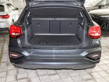 Q2 35 TDI quattro Advanced ACC Leder Kamera PDC