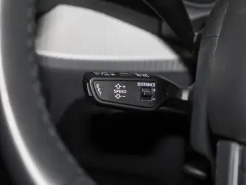 Q2 35 TDI quattro Advanced ACC Leder Kamera PDC