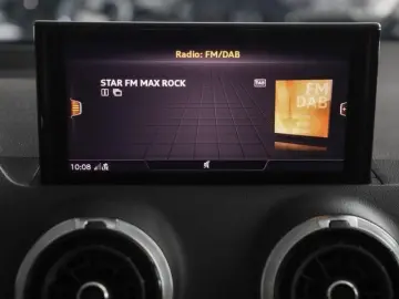 Q2 35 TDI quattro Advanced ACC Leder Kamera PDC