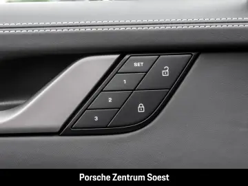 992 Carrera 4S LED-Matrix Sport-Chrono BOSE