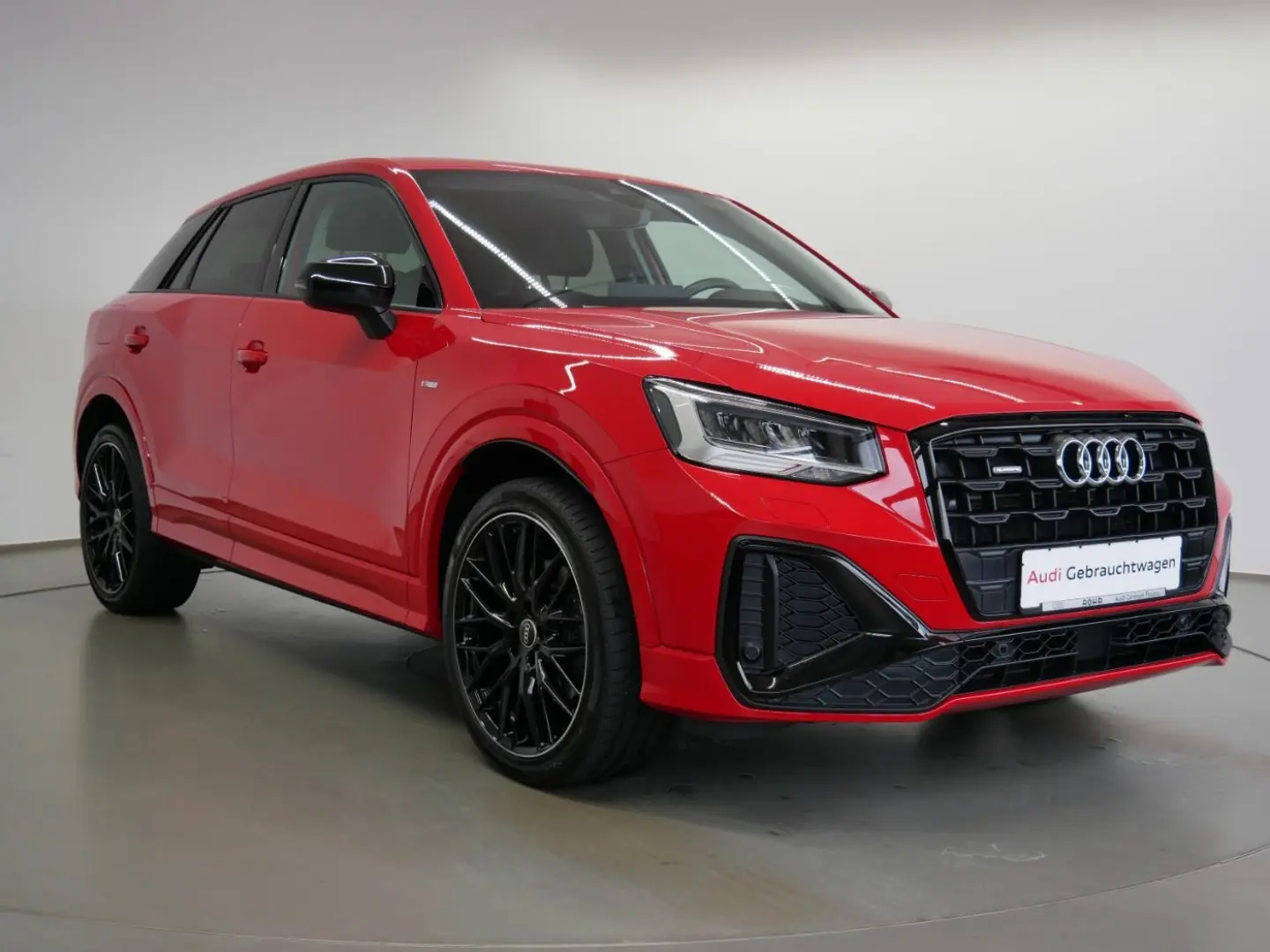 Q2 40 TFSI quattro S tro. S line LED virt. Cock.