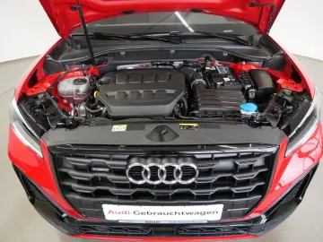 Q2 40 TFSI quattro S tro. S line LED virt. Cock.