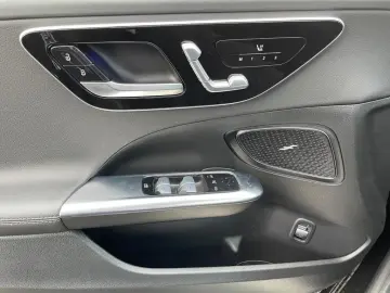 C 220 d  AMG MBUX KAMERA AHK NAVI Ambiente AUT