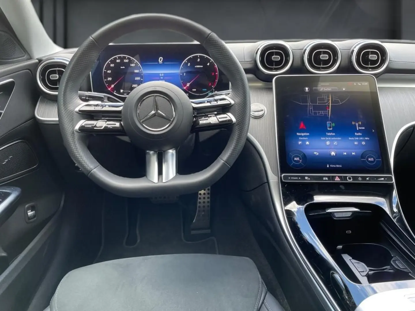 C 220 d  AMG MBUX KAMERA AHK NAVI Ambiente AUT