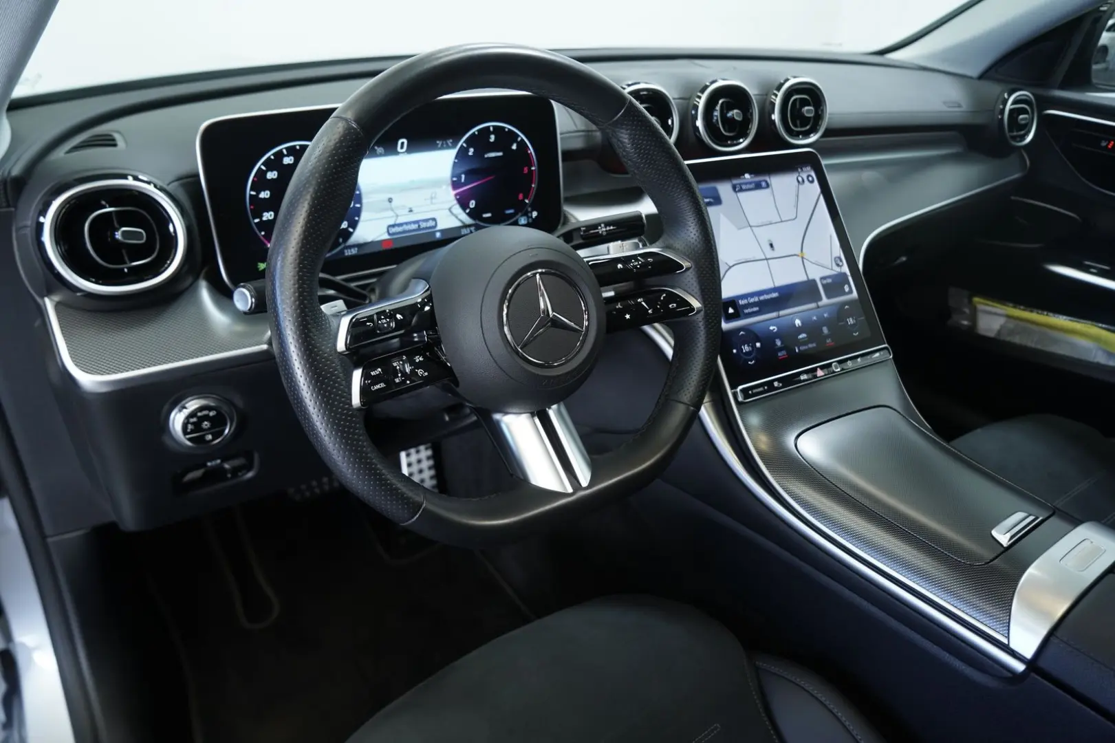 C 200 d Limousine AMG Line 1.H  Pano Digital Kam