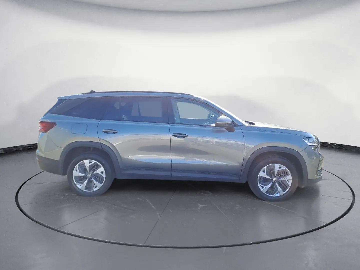 Kodiaq 2.0TDI DSG 4x4 SELECTION PanoDach ACCAssi