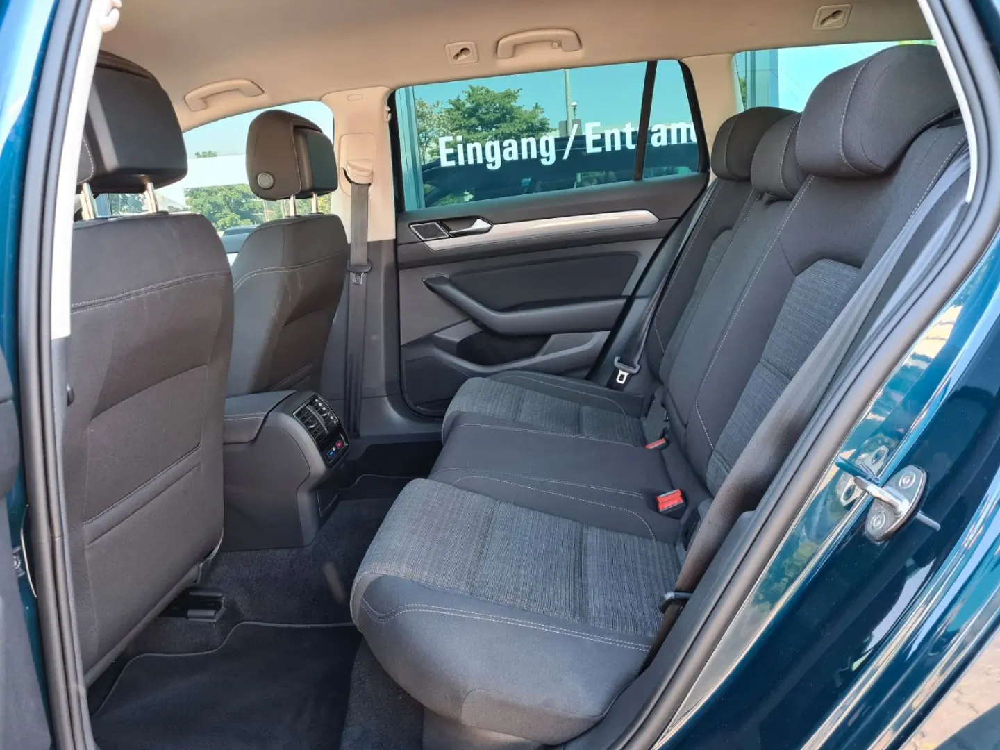 Passat Variant Business 1.5 TSi DSG - NAVI - AHK
