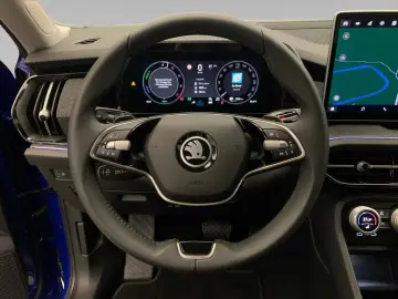 Kodiaq Selection 1.5 TSI iV DSG  NAV ACC PDC CAM