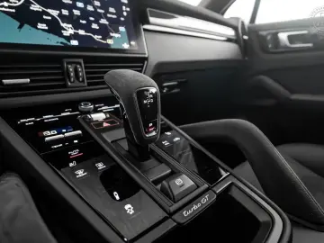 Cayenne Coupe Turbo GT 640hp