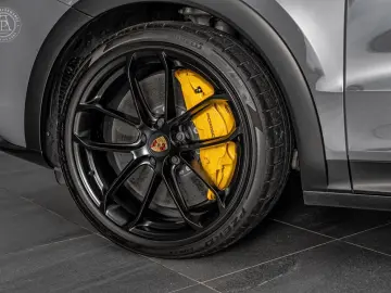 Cayenne Coupe Turbo GT 640hp
