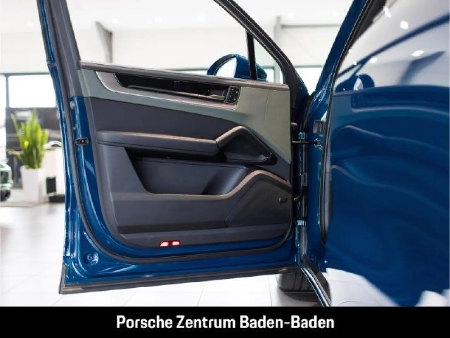 Cayenne E-Hybrid HA-Lenkung Sportabgas LEDmatrix