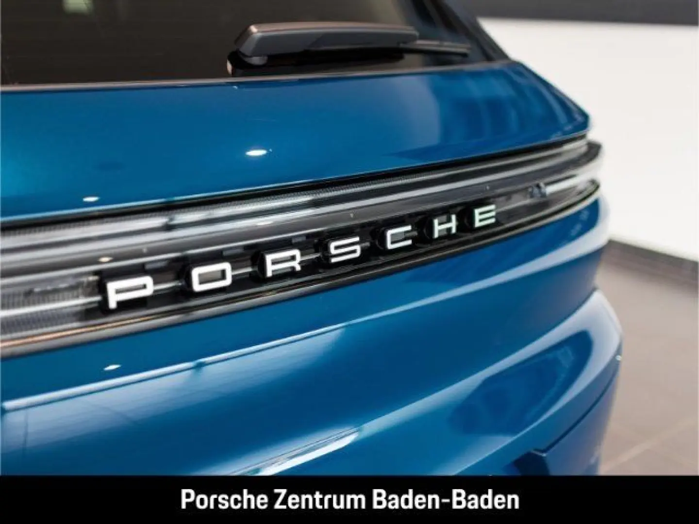 Cayenne E-Hybrid HA-Lenkung Sportabgas LEDmatrix