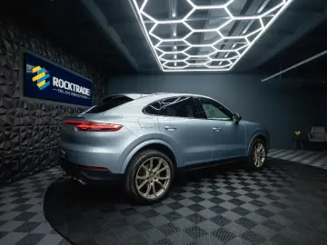 Cayenne Coupe Sport Chrono  Pano LED BOSE 21Zoll
