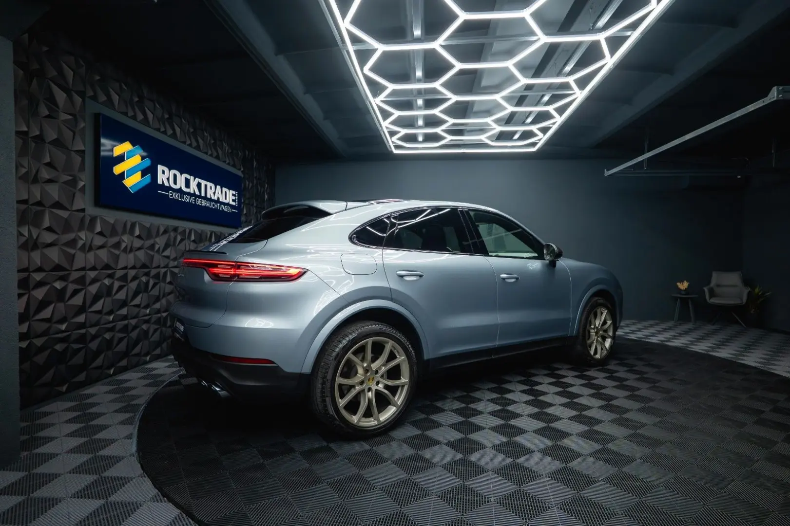 Cayenne Coupe Sport Chrono  Pano LED BOSE 21Zoll