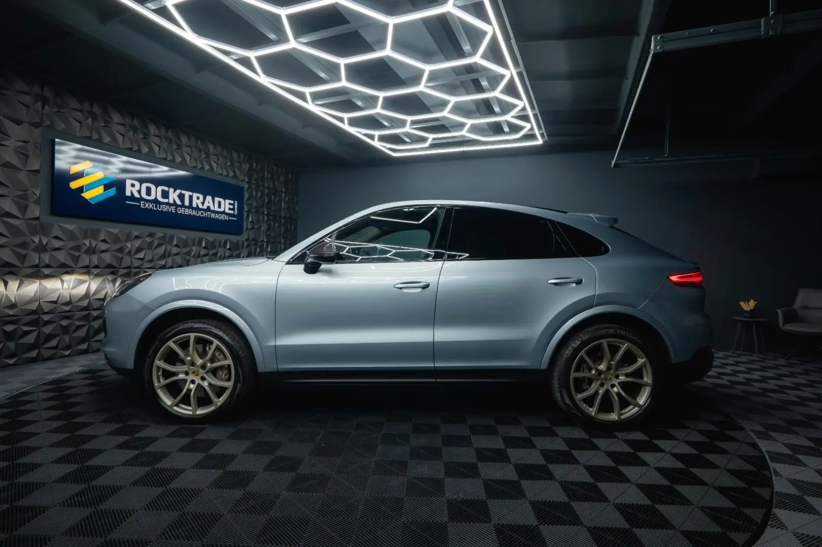 Cayenne Coupe Sport Chrono  Pano LED BOSE 21Zoll