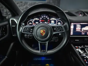 Cayenne Coupe Sport Chrono  Pano LED BOSE 21Zoll