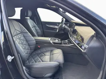 740d M-Sport SkyLounge Fond Entert. DA PA-Pro