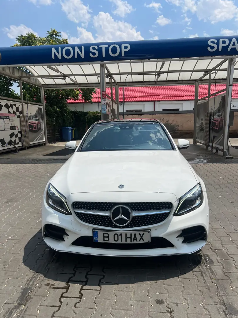 Mercedes-Benz C 180
