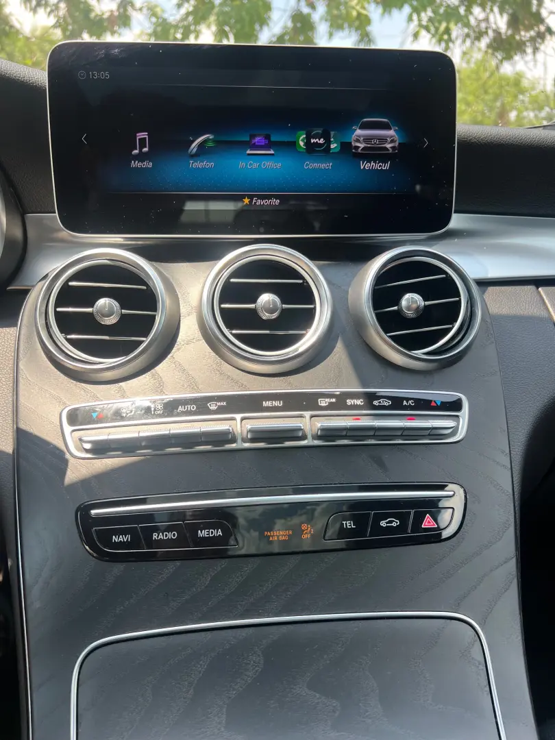Mercedes-Benz C 180