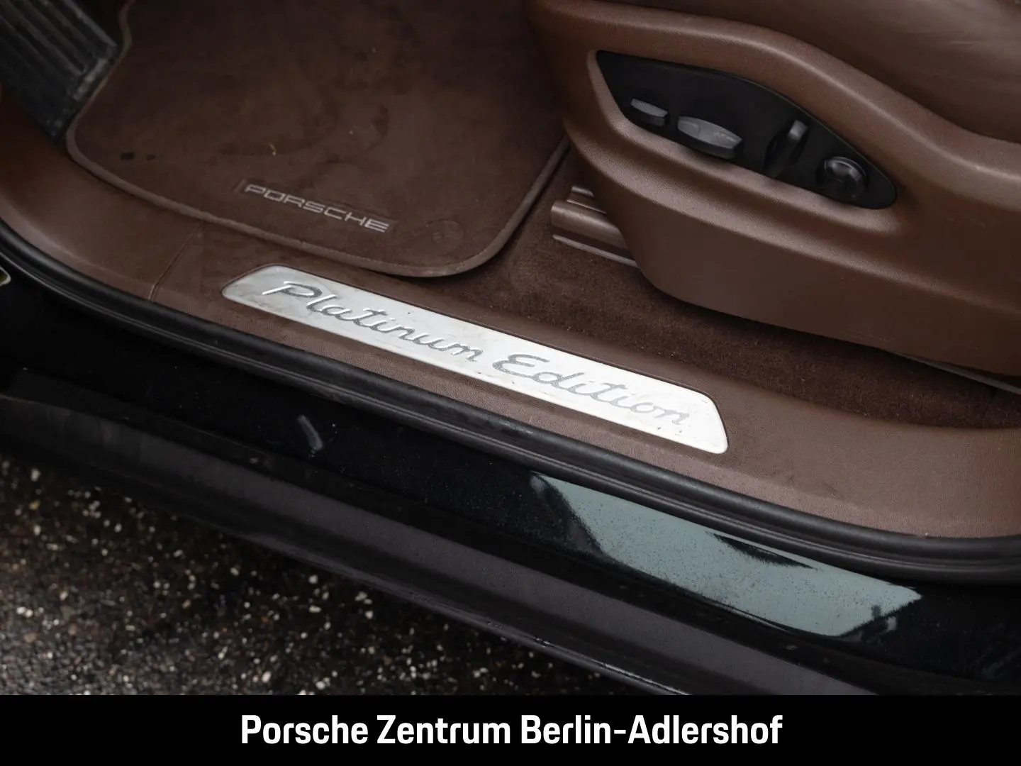 Cayenne E-Hybrid Platinum Edition Clubleder LED