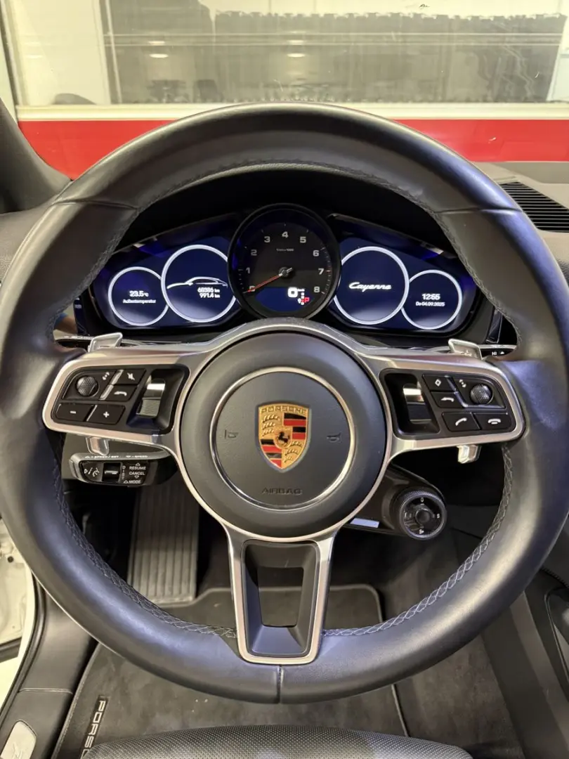 Cayenne Coupé Platinum Edition  Approved  FULL