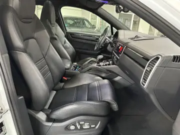 Cayenne Coupe S BOSE HUD 18-Wege 360  AHK SoftCl