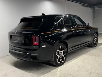 Cullinan Black Badge  Full Option  1 OWNER