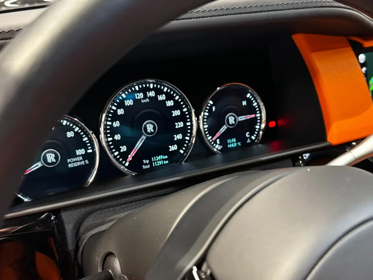 Cullinan Black Badge  Full Option  1 OWNER