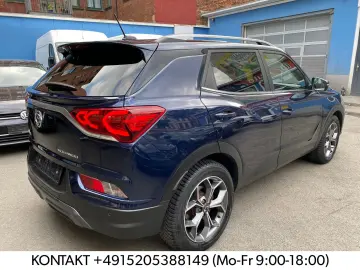 Korando 1.6 e-XDi 4WD Autom. Amber NAVI CAMERA