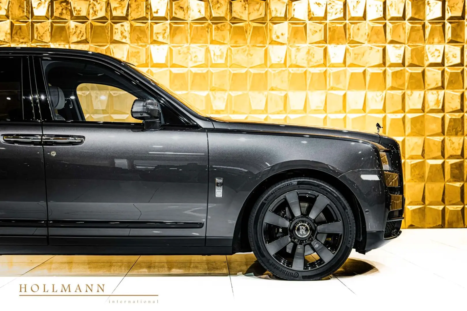 Cullinan   STARSKY    VENTILATED SEATS   HEADUP