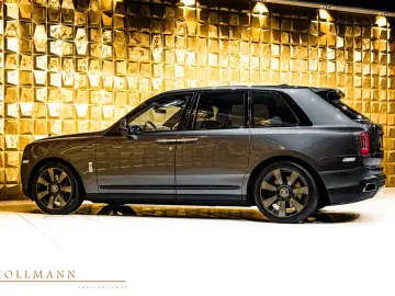 Cullinan   STARSKY    VENTILATED SEATS   HEADUP