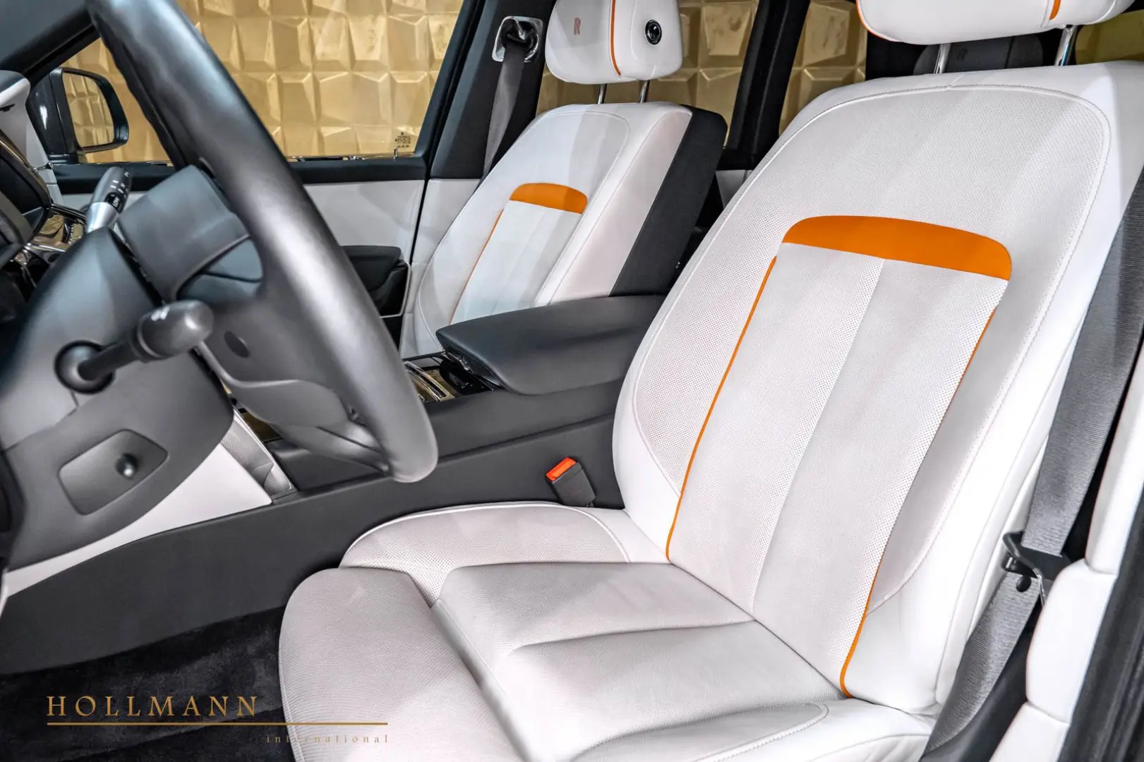 Cullinan   STARSKY    VENTILATED SEATS   HEADUP