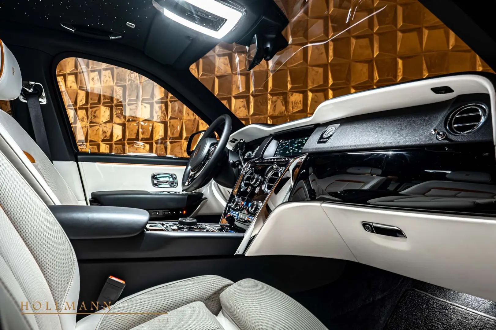 Cullinan   STARSKY    VENTILATED SEATS   HEADUP