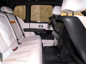 Cullinan   STARSKY    VENTILATED SEATS   HEADUP