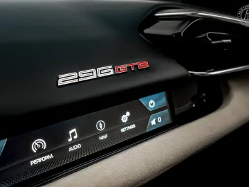 296 GTB 829hp