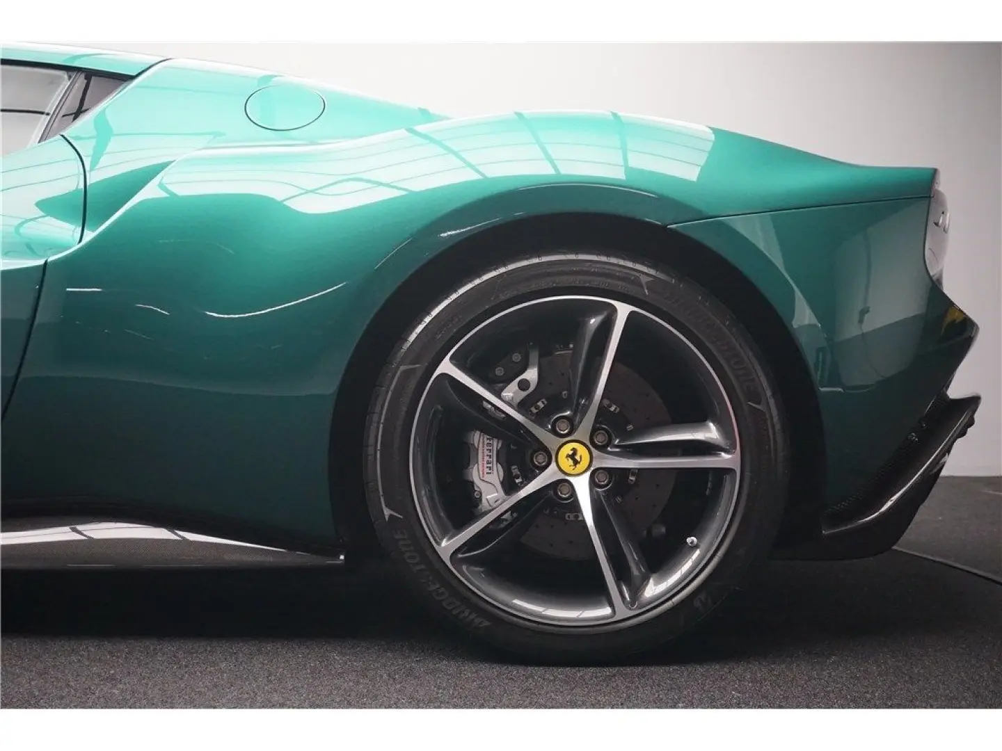 296 GTB 3.0 TURBO V6 HYBRIDE 830 CH -