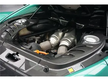296 GTB 3.0 TURBO V6 HYBRIDE 830 CH -